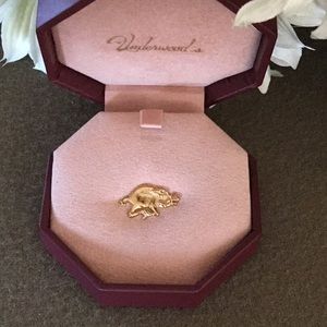 Gold Razorback tie pin